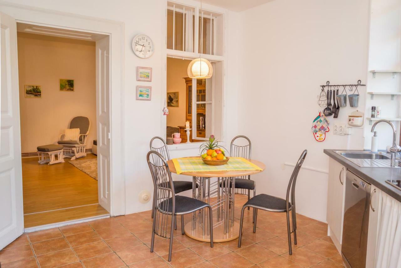 Apartment Tri Mudraca Karanac Extérieur photo