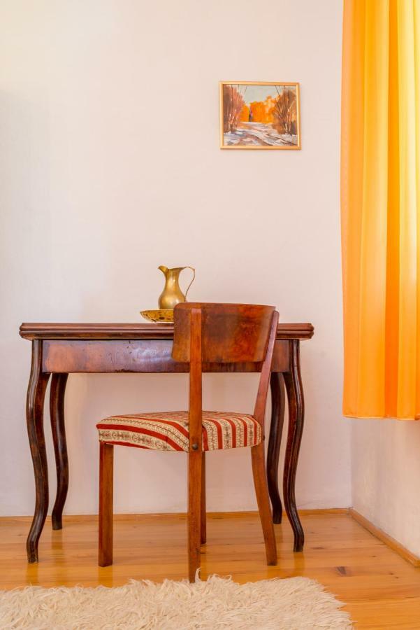 Apartment Tri Mudraca Karanac Extérieur photo