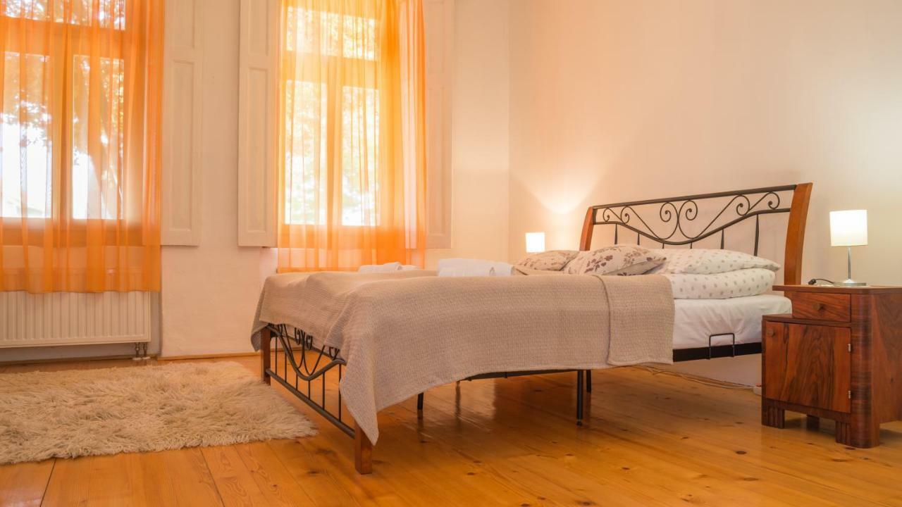 Apartment Tri Mudraca Karanac Extérieur photo